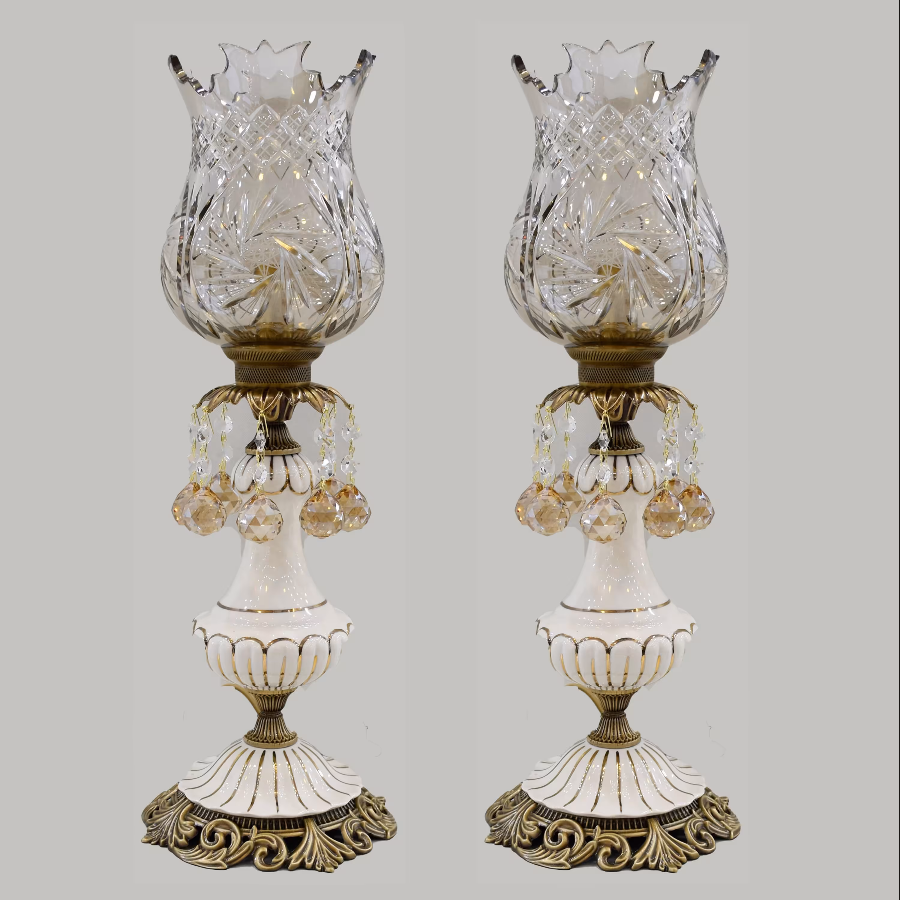 شمعدان برنز ی بدنه سرامیک با حباب کریستال تراشدار 