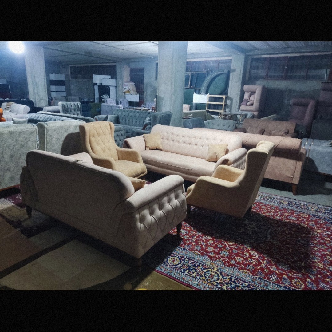 مبلمان همتا مبل کلاسیک خاص و بادوام