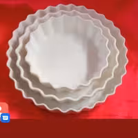 تارت 3 سایز  مناسب پخت انواع غذا  قابل استفاده در فر و ماکرویو 