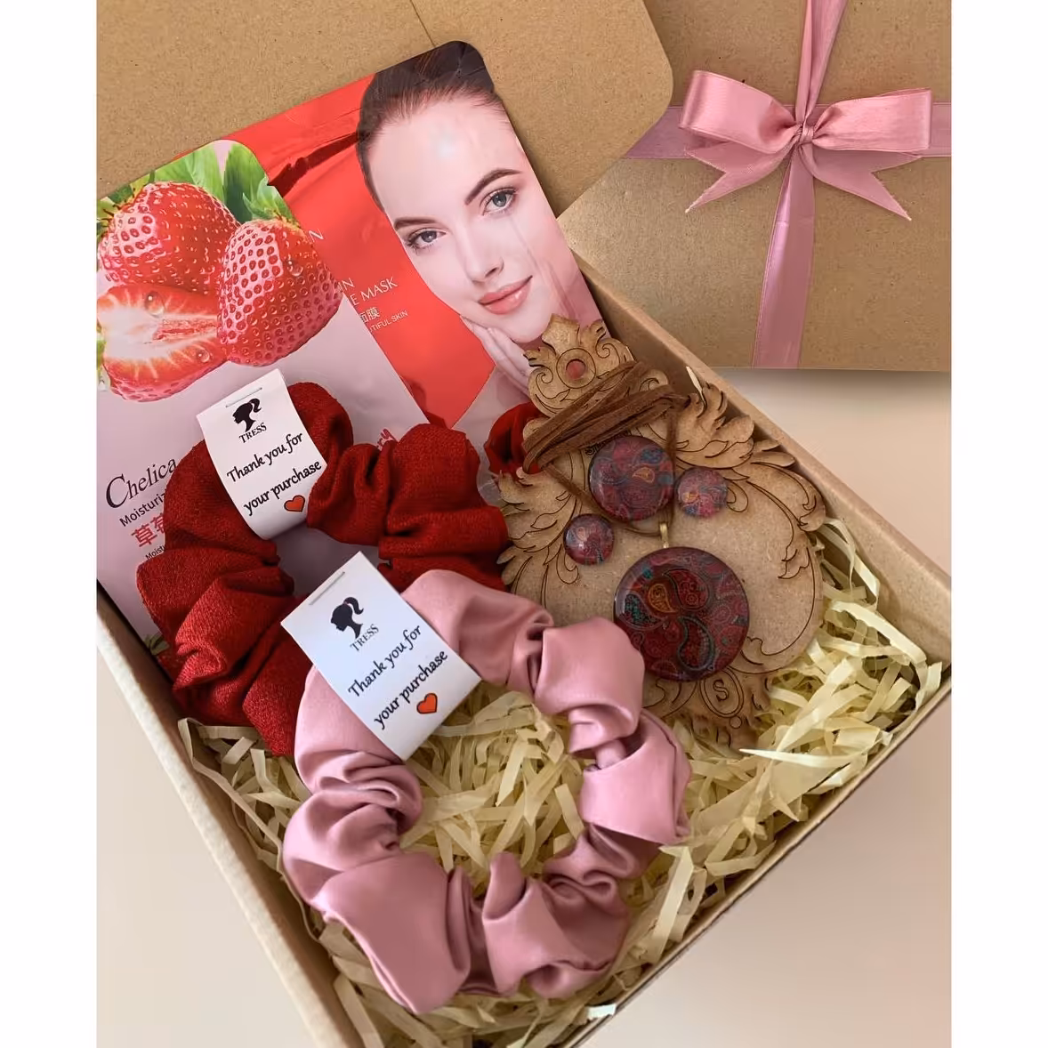 پک هدیه صورتی