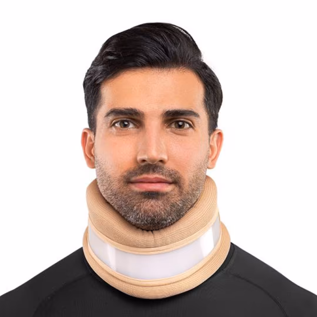 گردنبند طبی اسفنجی نیمه سخت سما طب پاکان