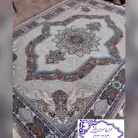 فرش کارینا فیلی 12متری 700شانه تراکم 2100نخ اکرلیک 8رنگ سنگین وزن  کیفیت عالی