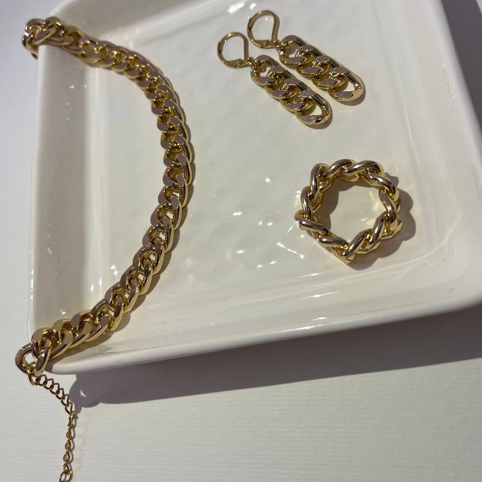 دستبند کارتیر