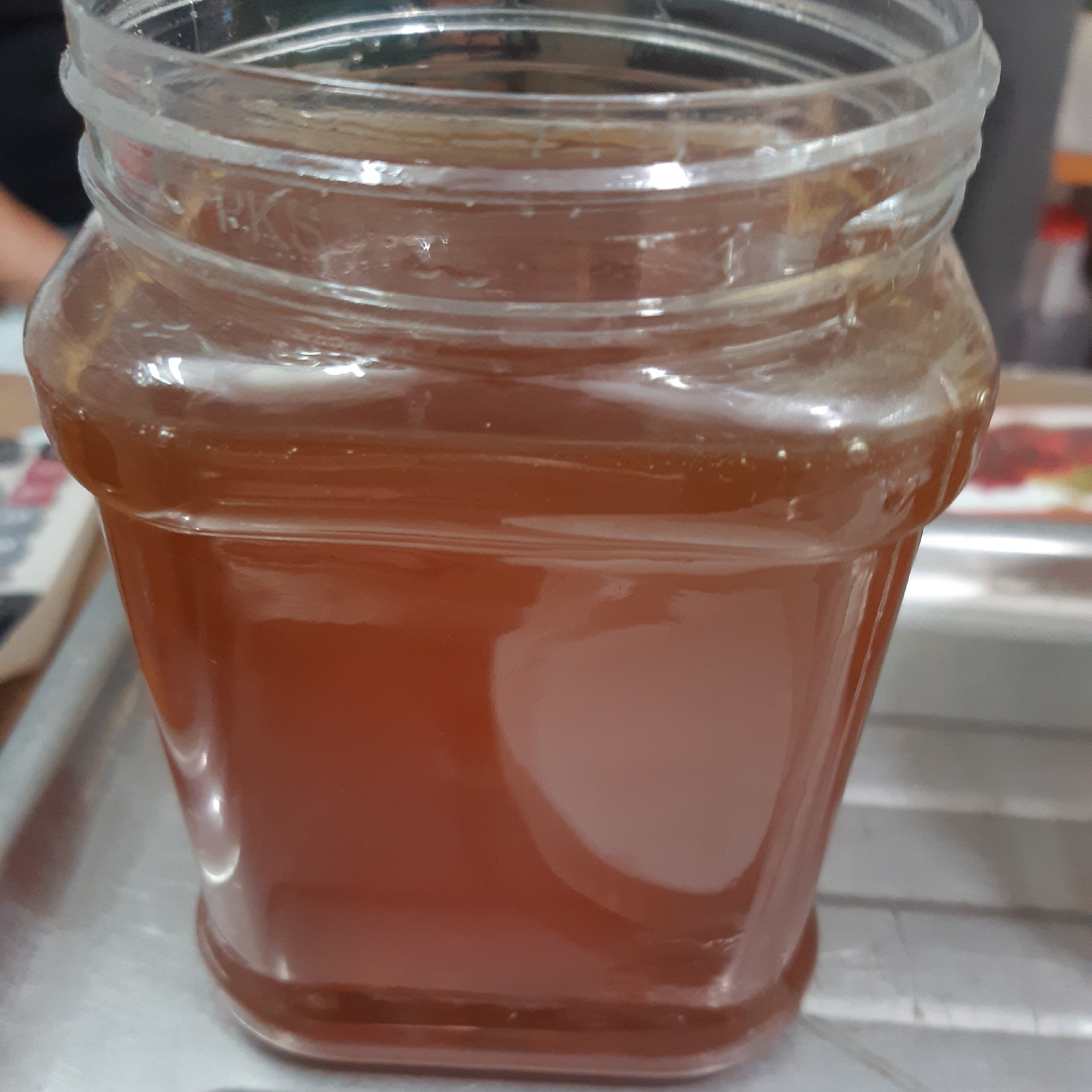عسل درجه یک شهرستان تویسرکان یک کیلویی