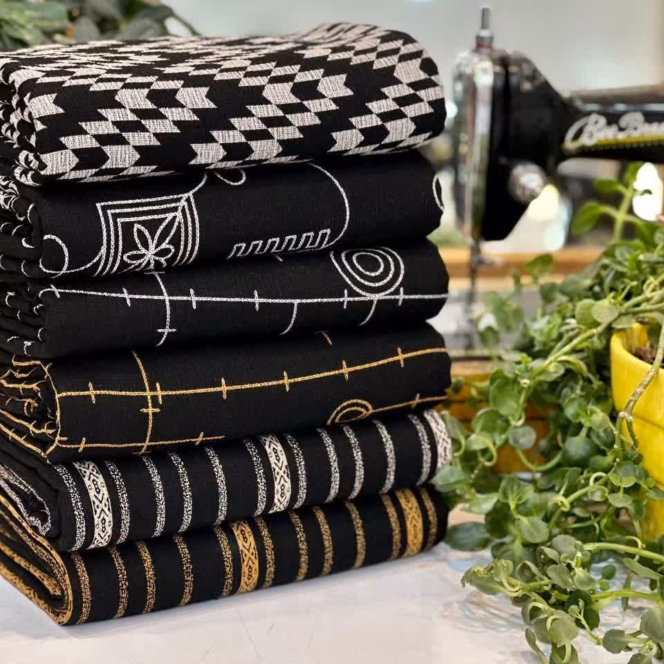 پارچه کریشه طرحدار عرض پارچه یکو نیم مترجنس عالی درجه یک نرملطیف