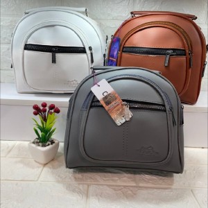 کیف نیمگرد زنانه