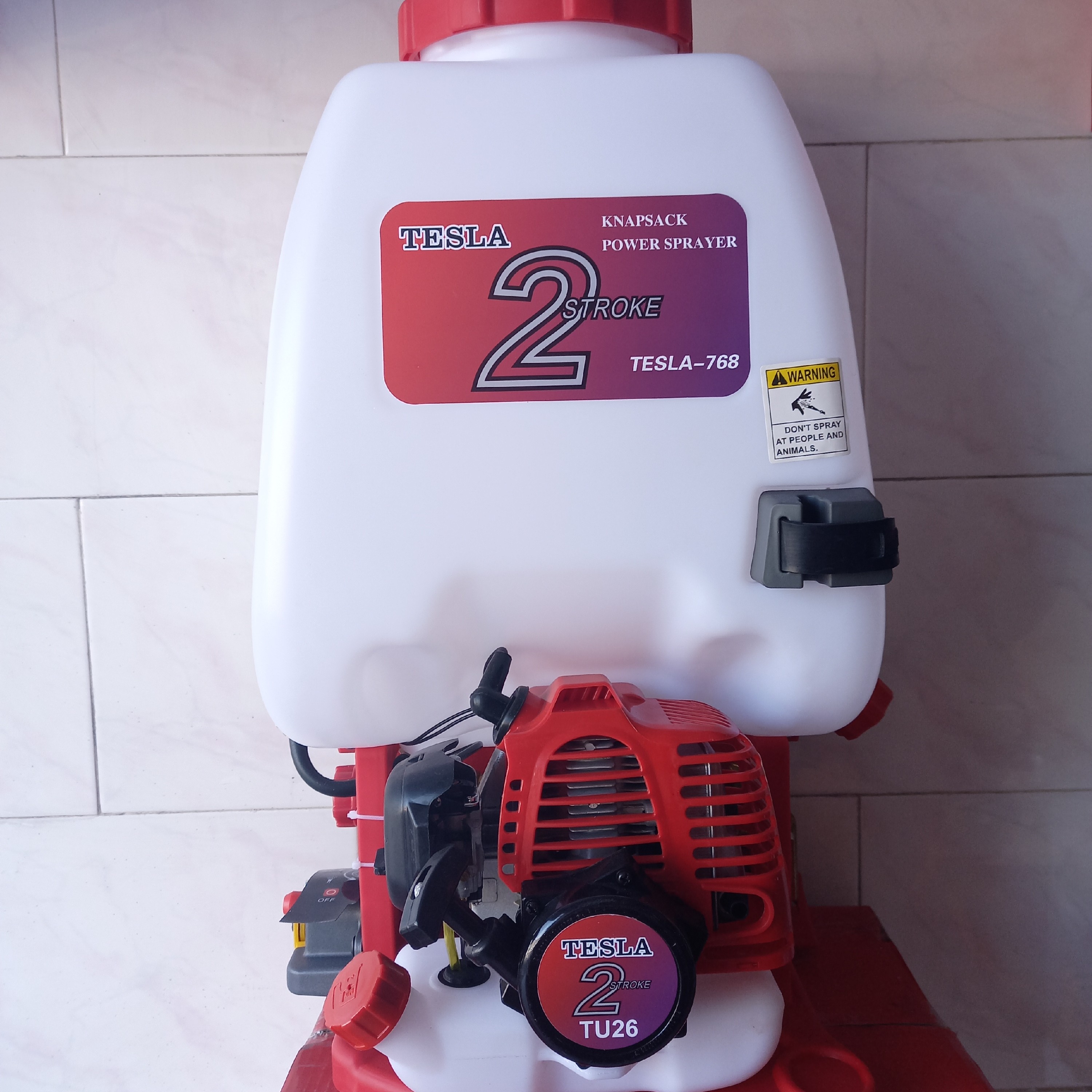 سمپاش موتوری دوزمانه تسلا 25 لیتری