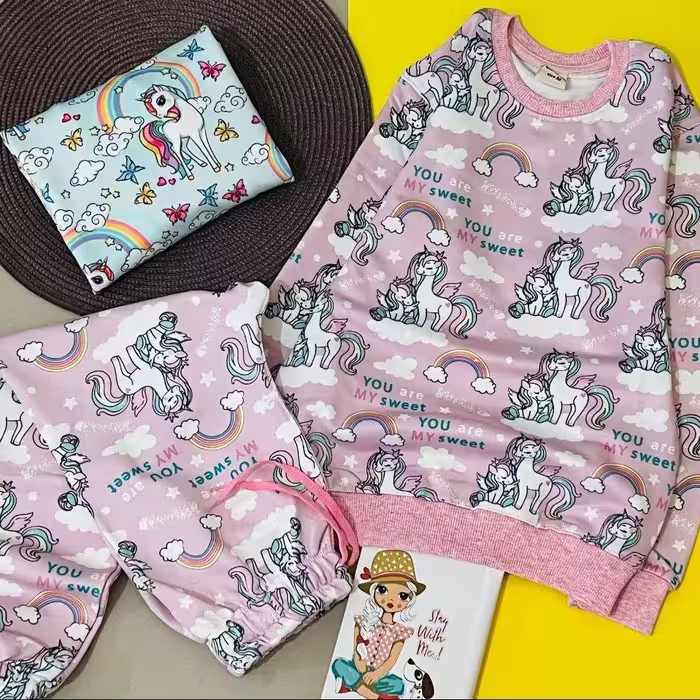 ست اسب تک شاخ پرطرفدار