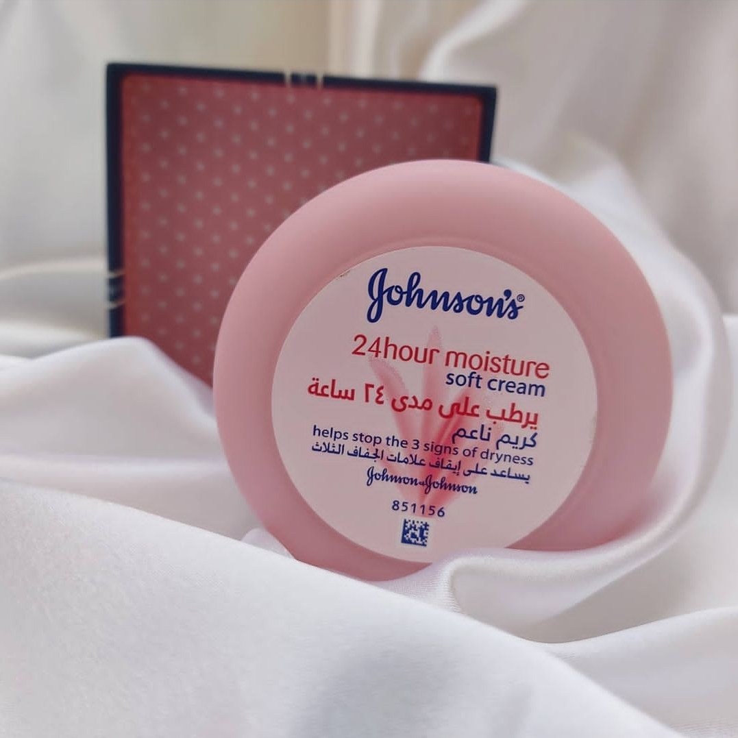 کرم مرطوب کننده جانسون 