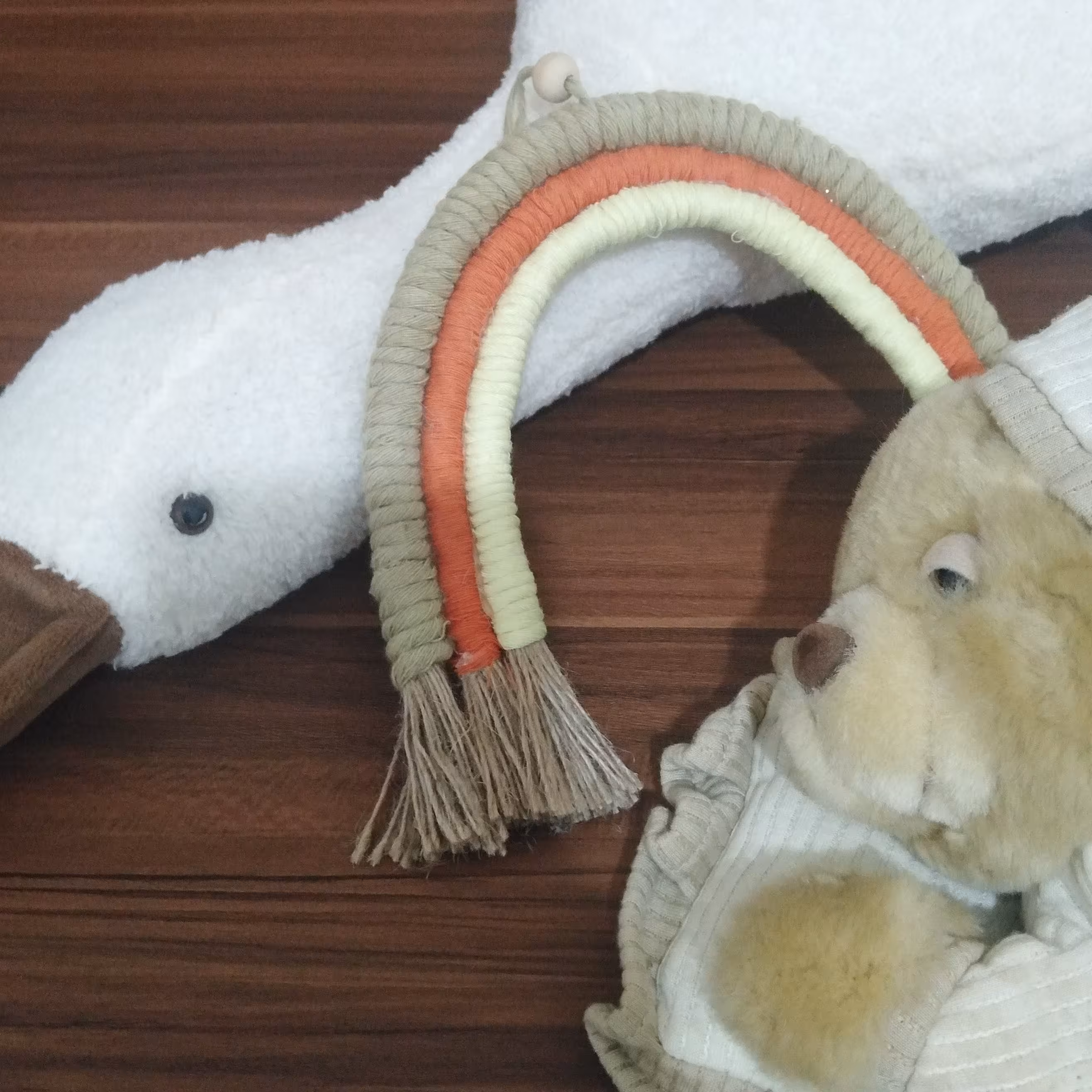 رنگین کمان سه رنگ مکرومه