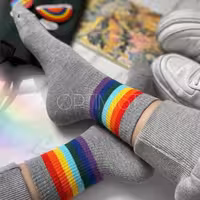 جوراب ساق رنگین کمونی نیم ساق زمینه طوسی فری سایز