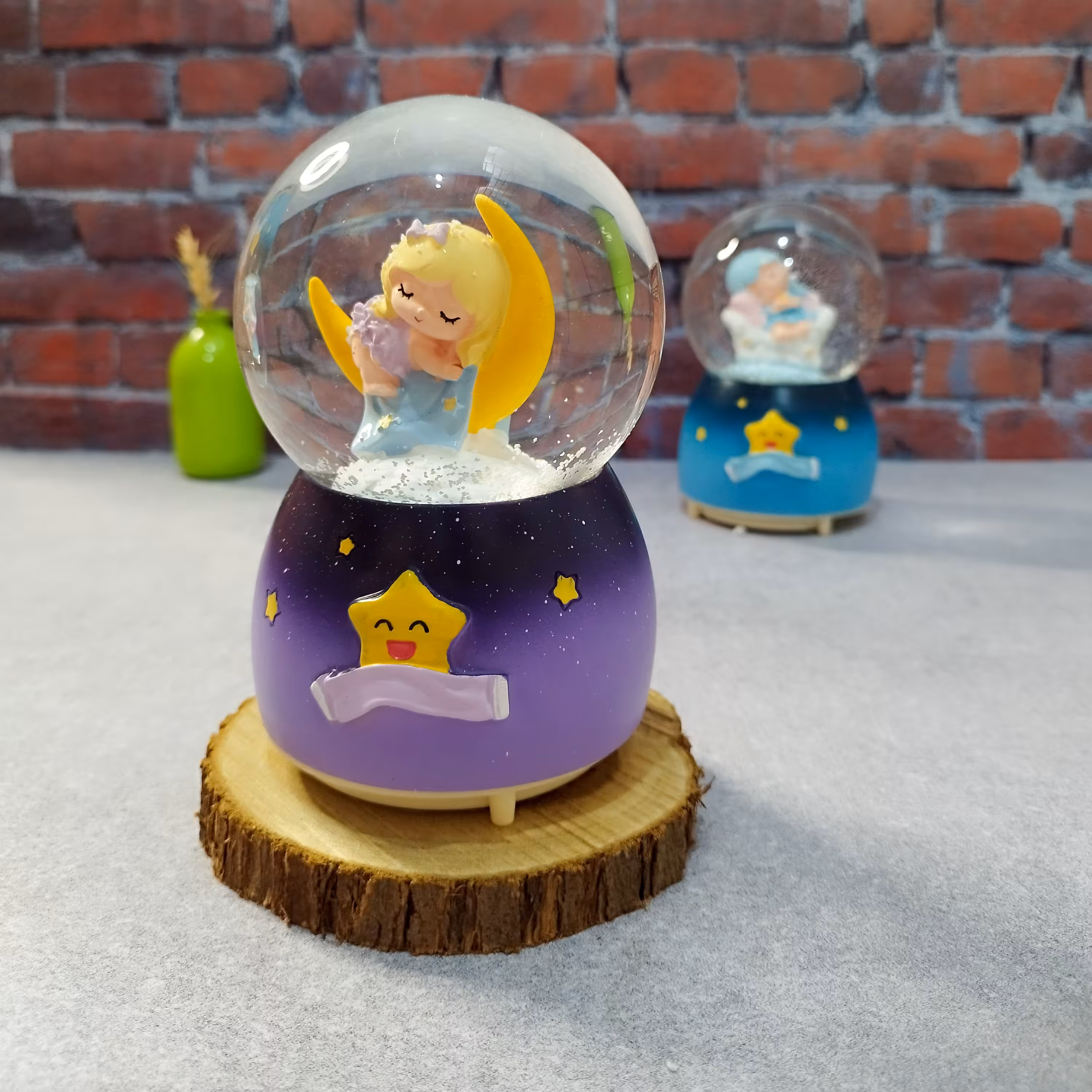 گوی موزیکال پمپی دختر ماه سوار سایز بزرگ