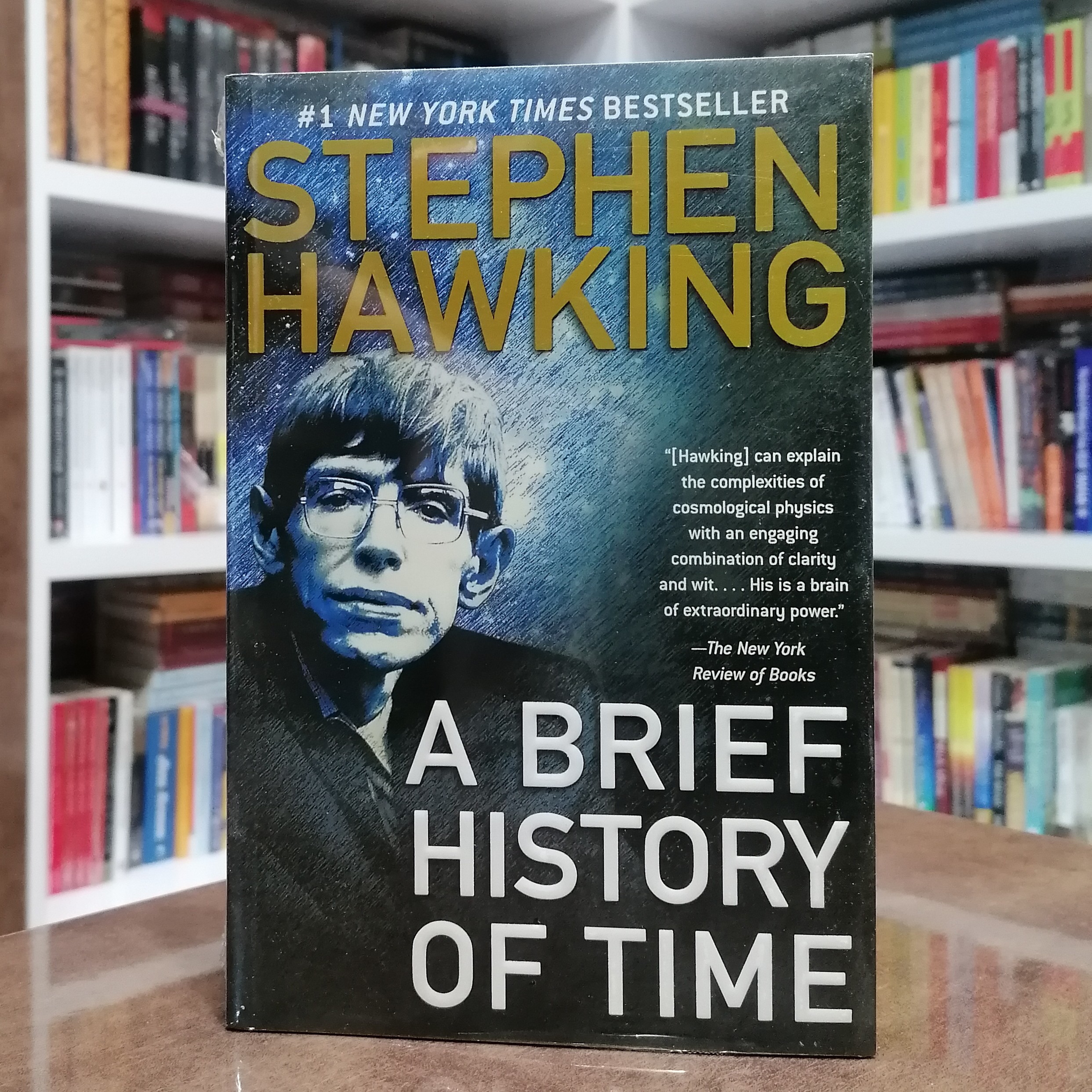 کتابA Brief History of Time اثر Stephen Hawking 