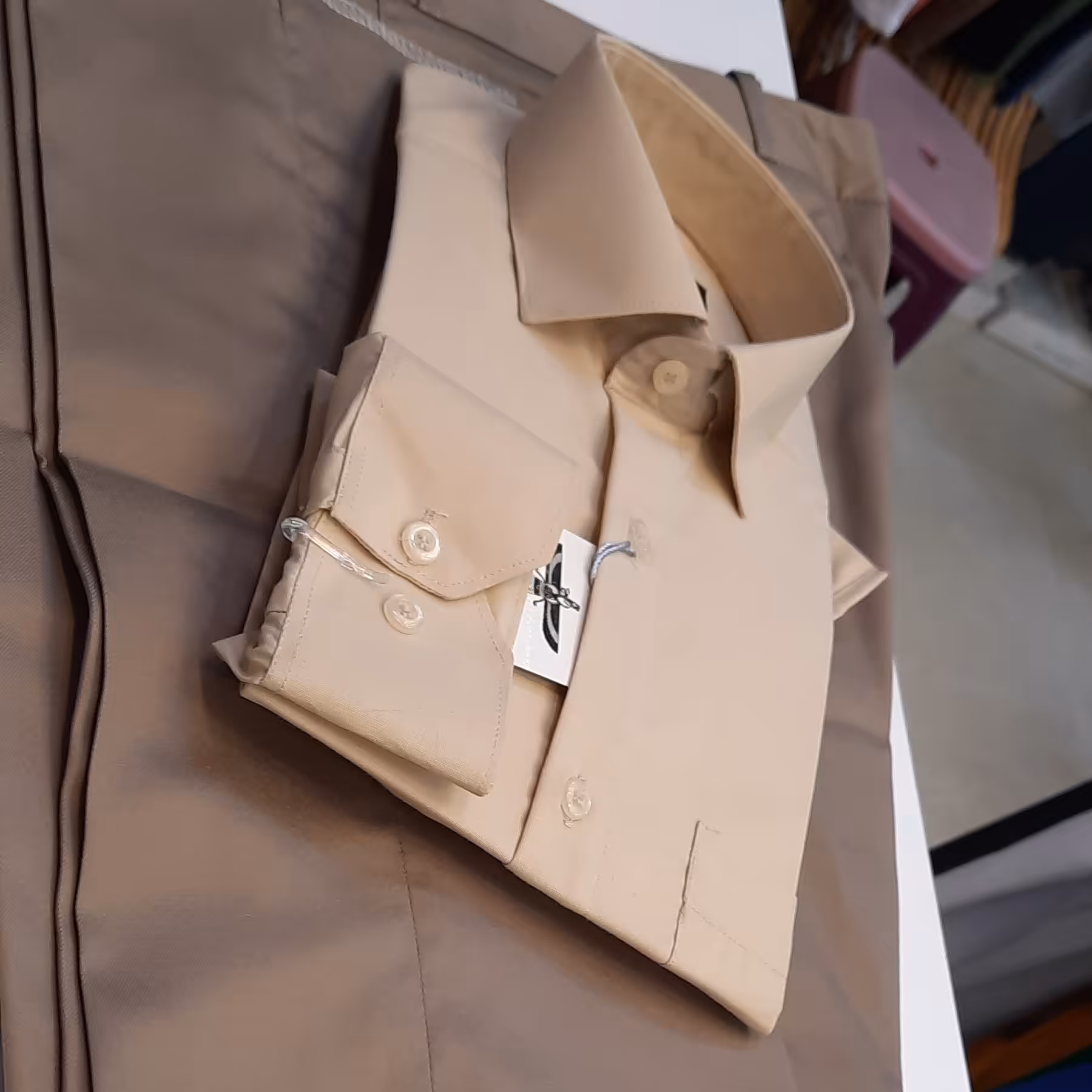 ست پیراهن مردانه مجلسی و شلوار ست شلواررمشکی و پیراهن راه دار طوسی پیراهن و شلوار ادای مجلسی هدیه مناسب روز پدر و مرد