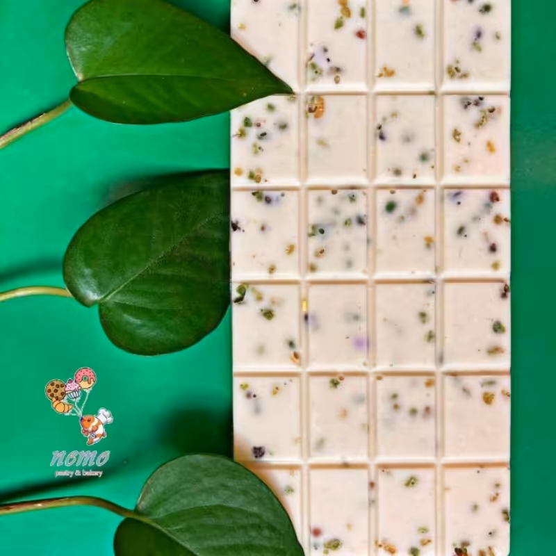 شکلات پسته ای تبلتی