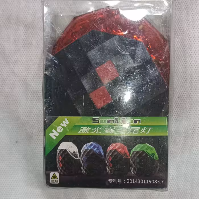 چراغ لیزری خط انداز دوچرخه دارای چند افکت نوری چشمک زن و نور ثابت