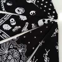 دستمالسر (باندانا)مشکی در طرح های جذاب و خاص