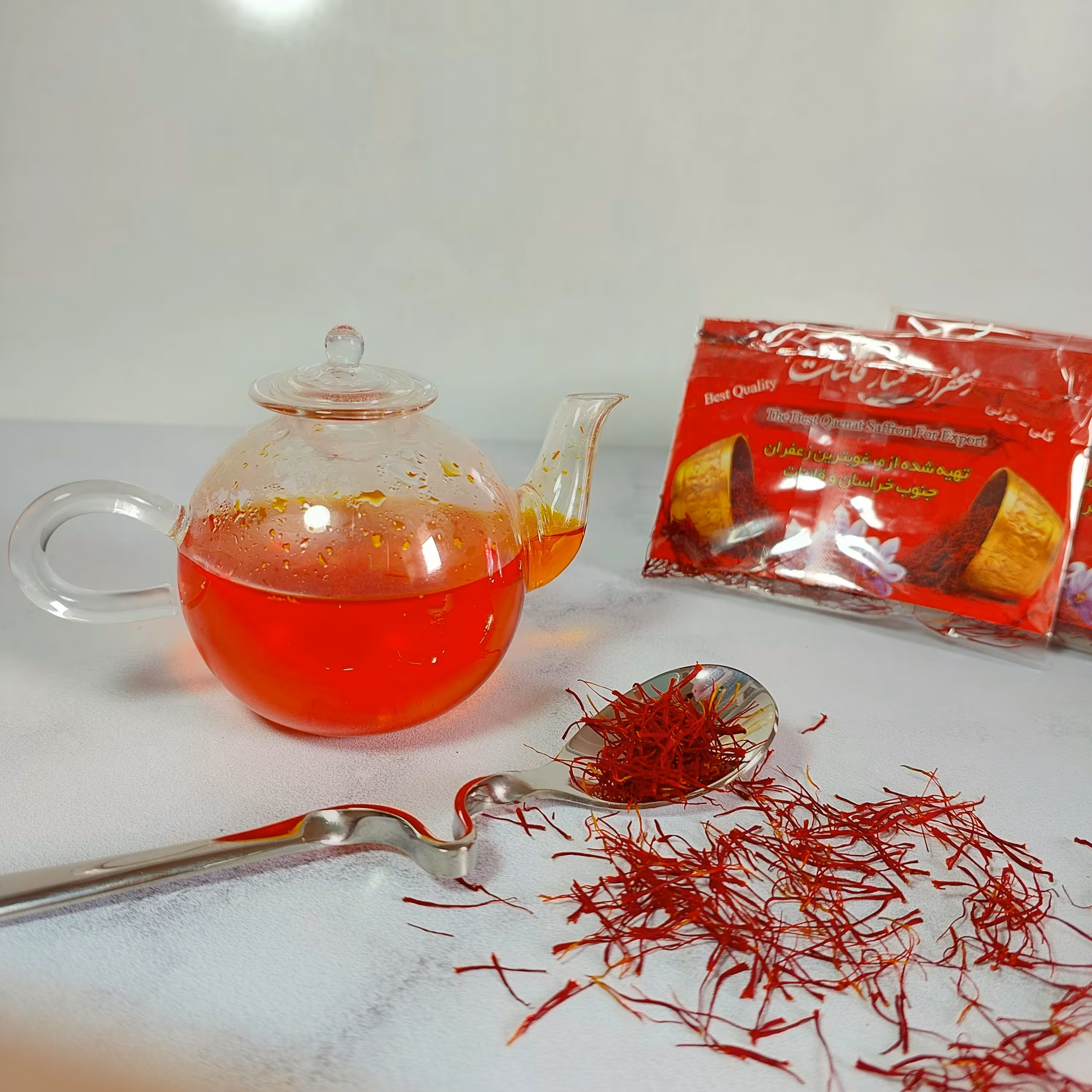 زعفران ویژه قاینات یک مثقالی خوش عطر 