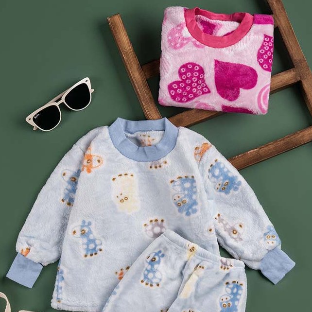 بلوز و شلوار بچگانه عروسکی جنس تدی سایز 28و 30 و 32 رنگهای شاد و روشن 