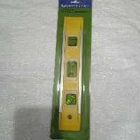 تراز قایقی مگنتی