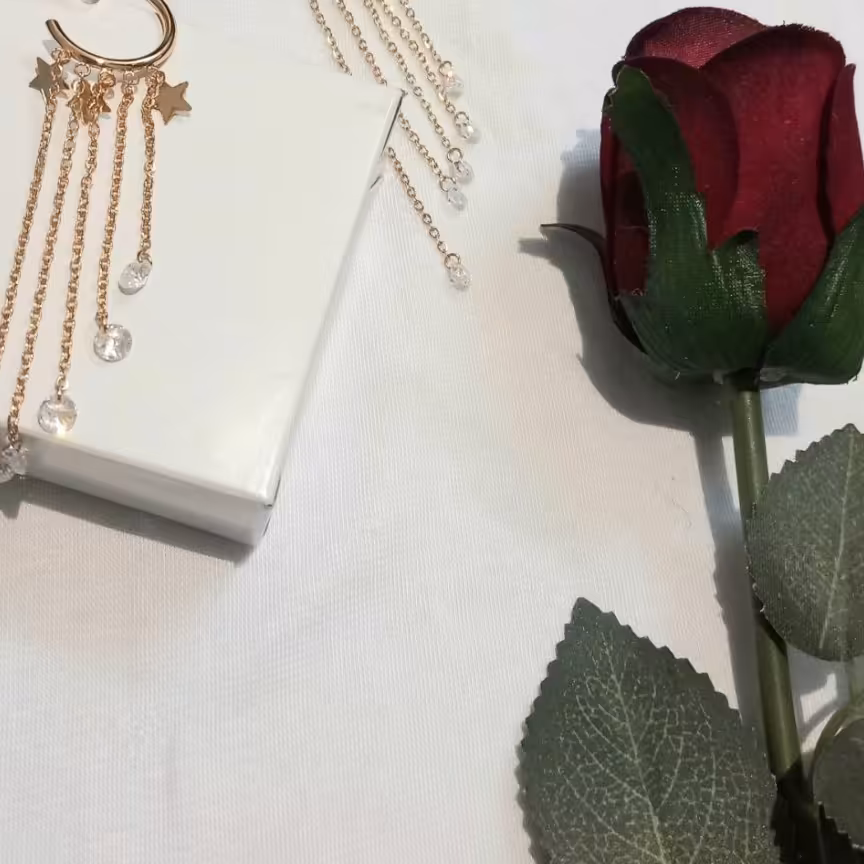 گوشواره مرواریدی آبشاری طرح جواهر برند معروف ژوپینگ آبکاری طلا 