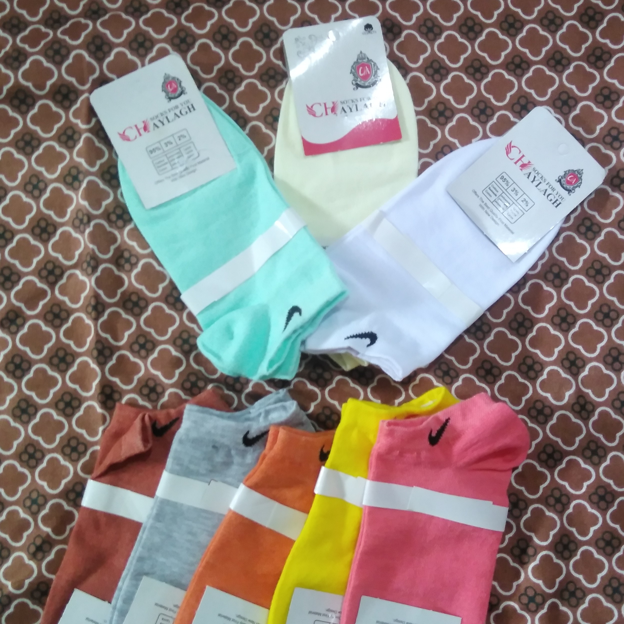 جوراب کشی کالج نایک