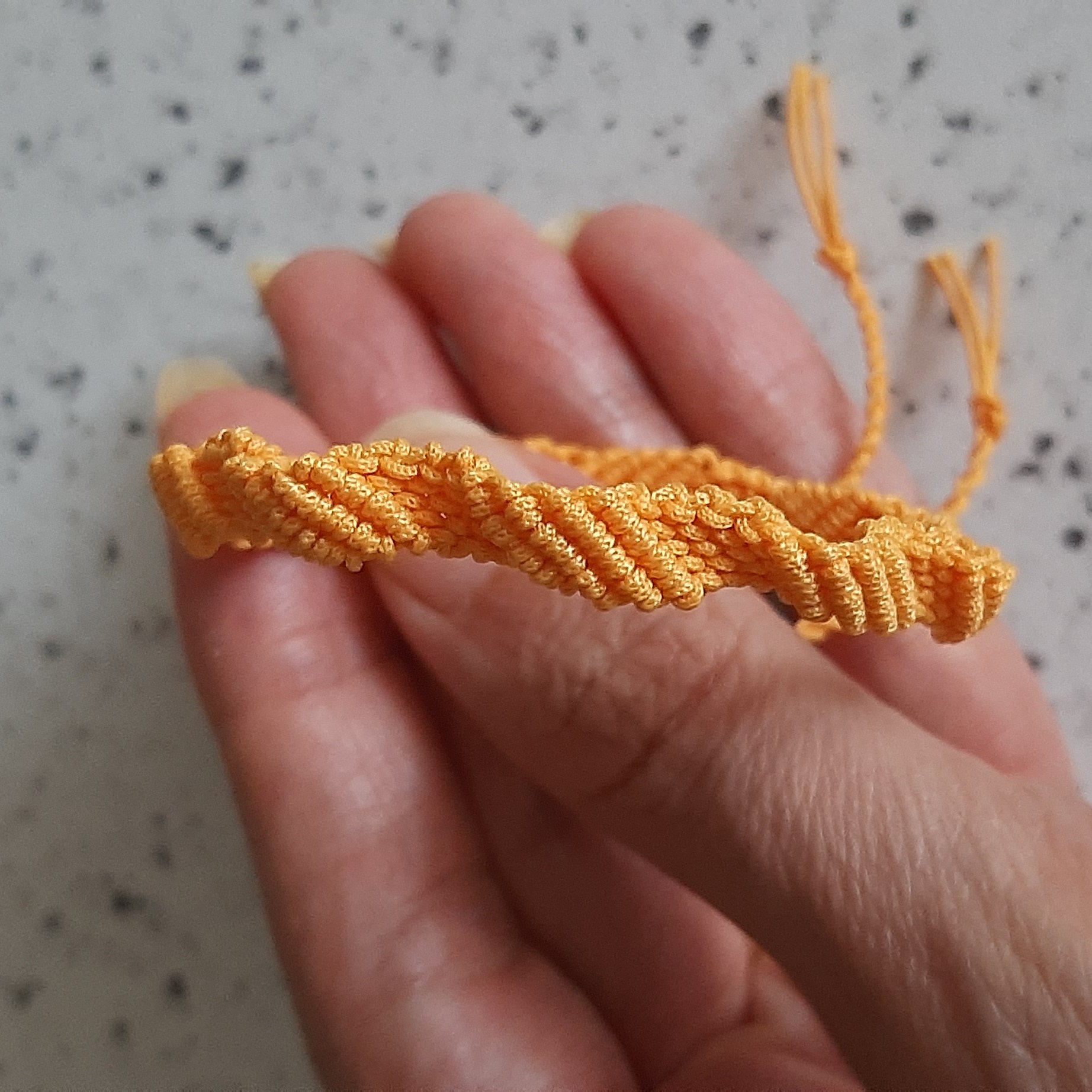 دستبند مکرومه 3