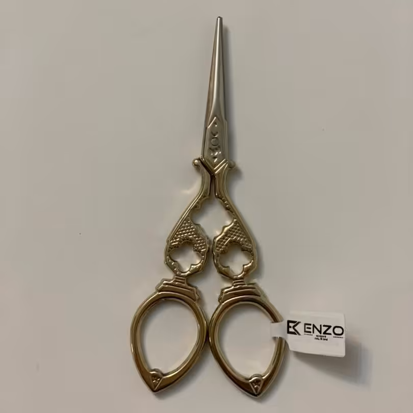 قیچی انزو سایز متوسط 