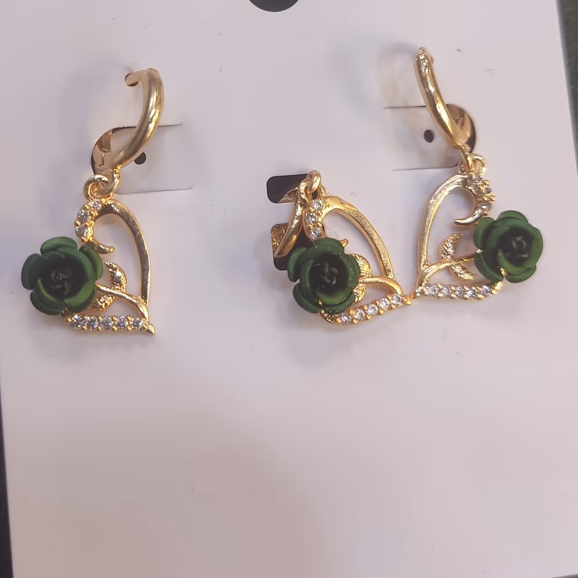 زیورالات طلایی رنگ رنگ ثابت بدون حساسیت 