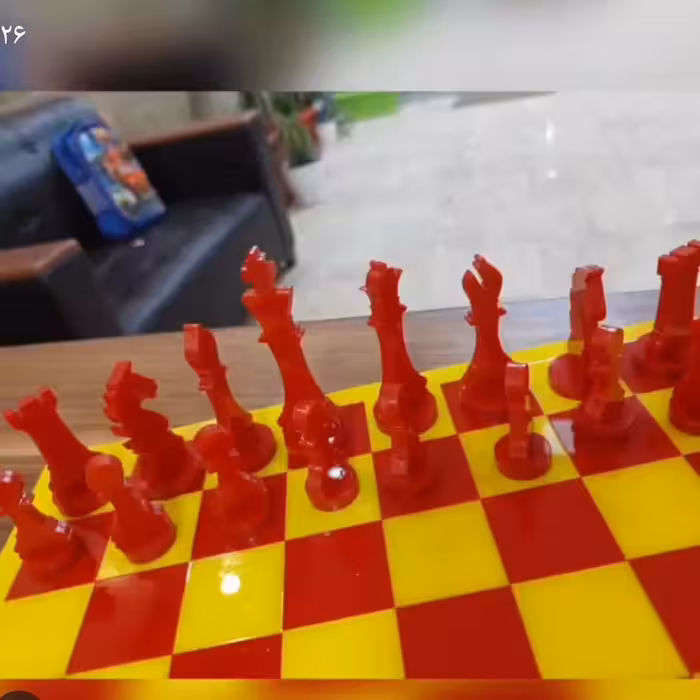 بازی شطرنج  بازی دونفره مهیج جنس پلکسی با رنگ های مختلف