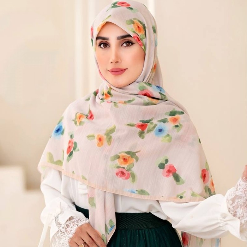 روسری گل گلی زمینه روشن(کد01)