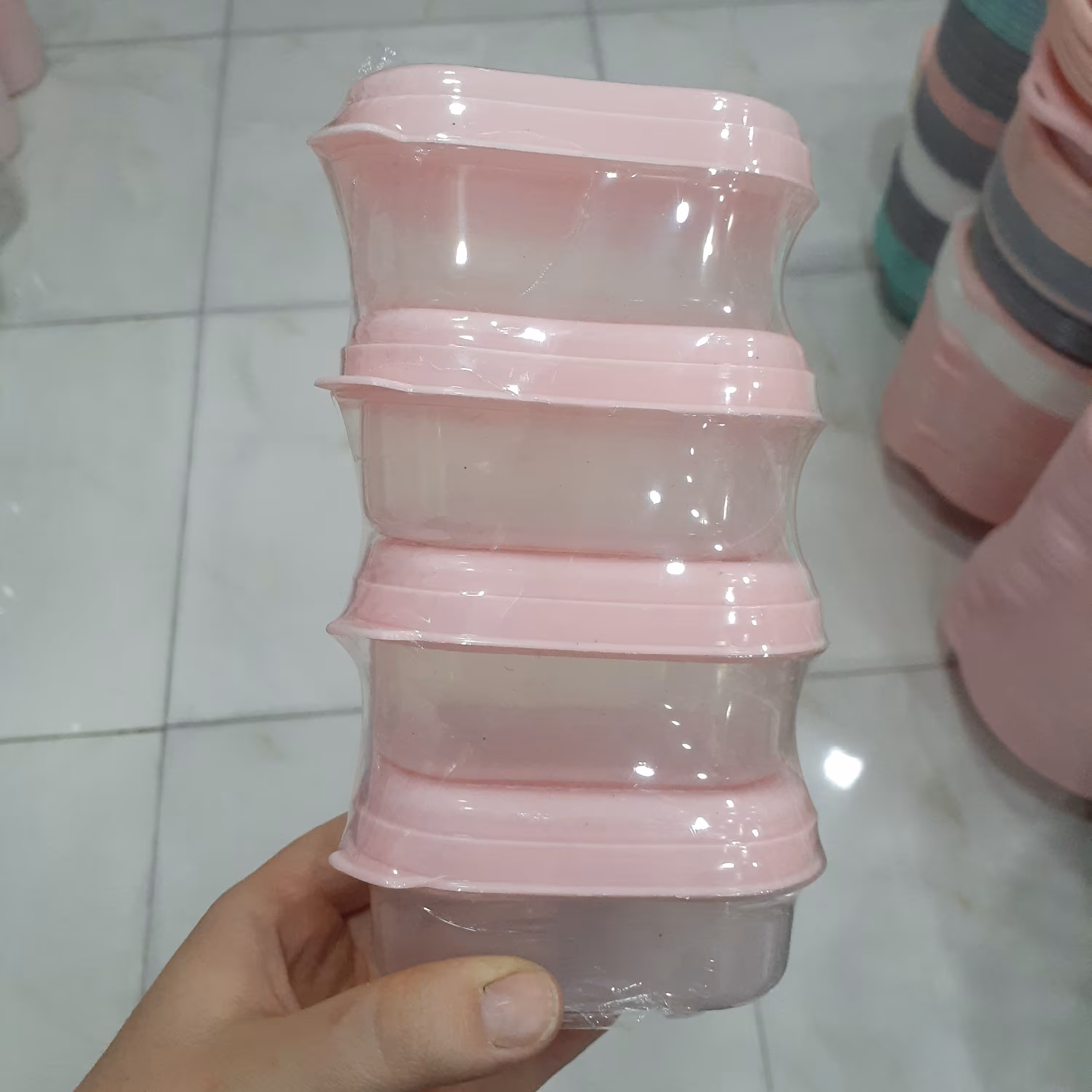 ظرف فریزری کوچک