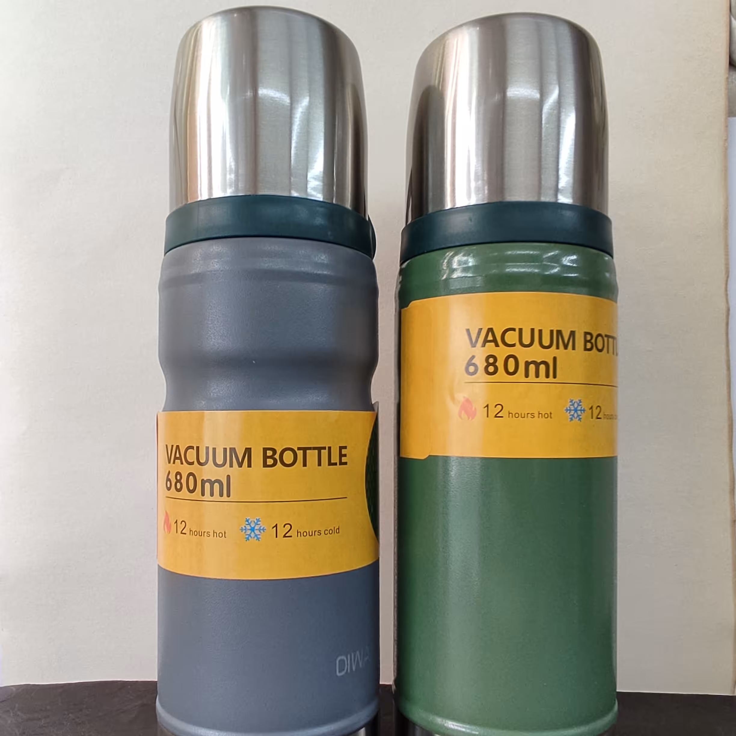 فلاسک 680 میل ارتشی لیوان دار