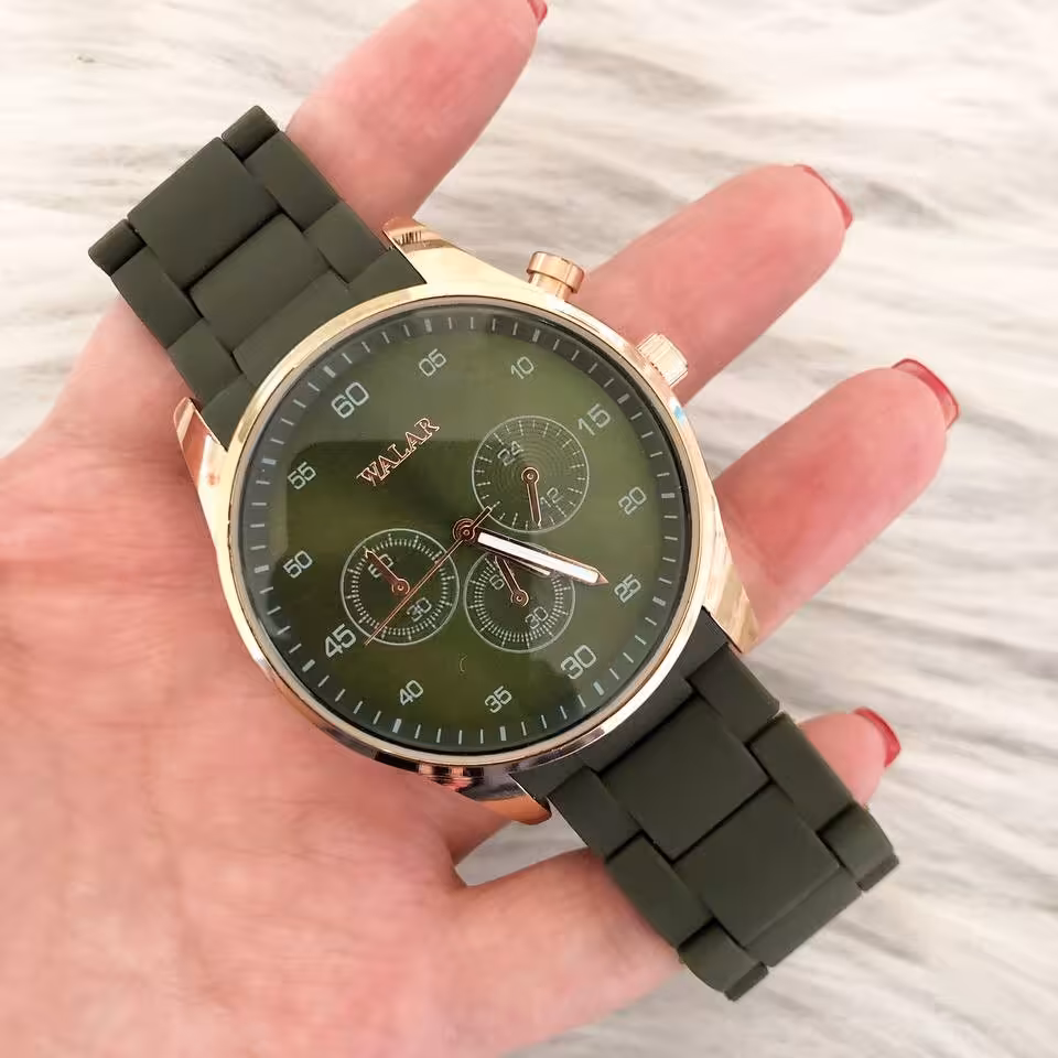 ساعت مچی مردانه والار سبز