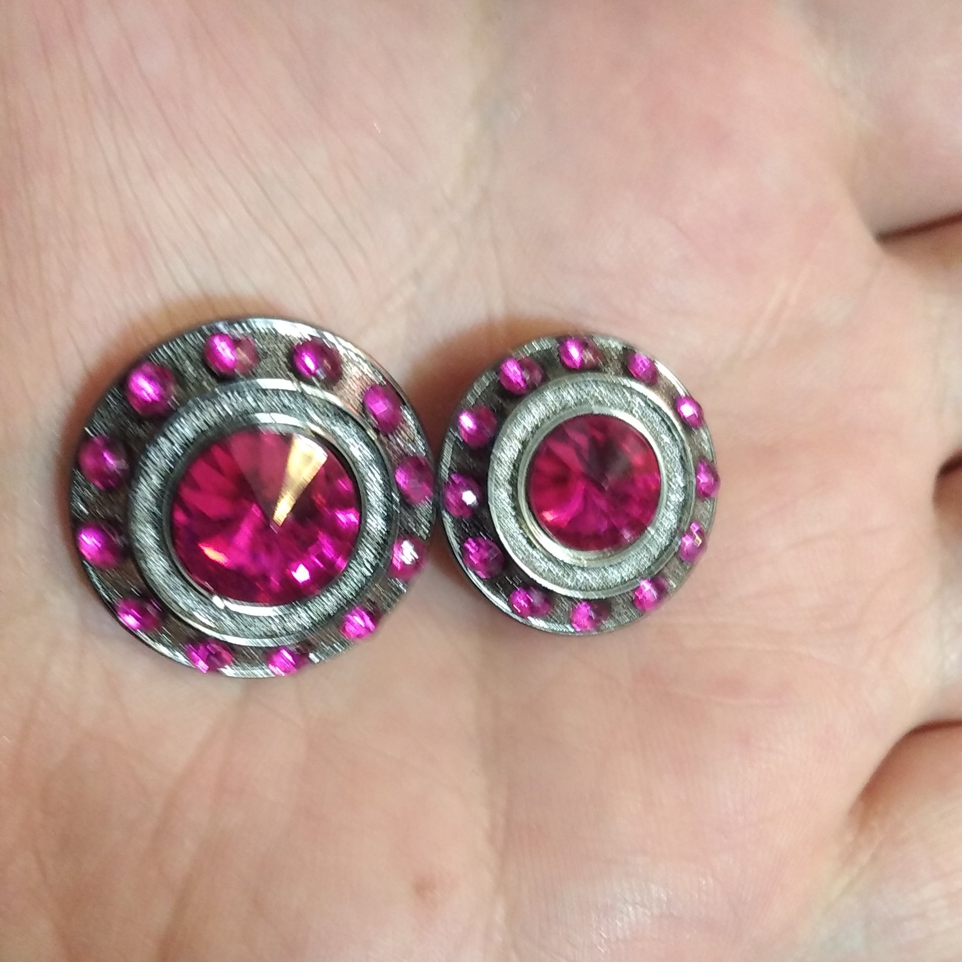 دگمه مجلسی سرخابی5عدد