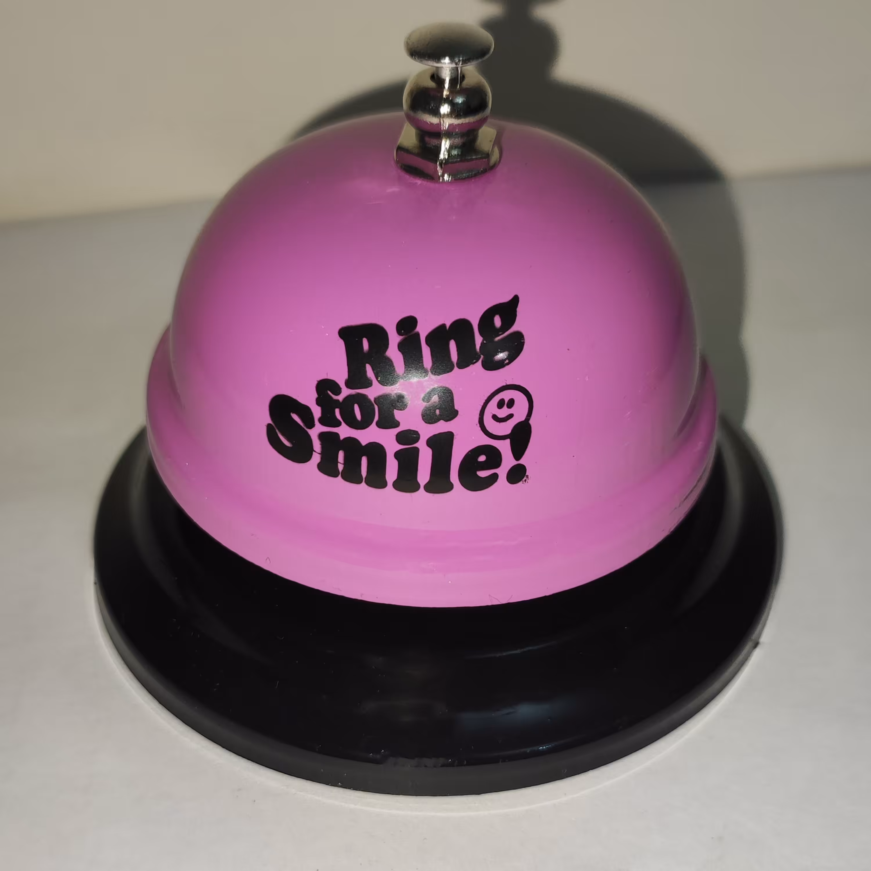 زنگ رومیزی مدل Ring صورتی مناسب رستوران و کافی شاپ