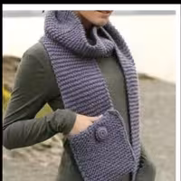 شال گردن جیب دار مناسب ایام سرد سال بافته شده با کاموای مرغوب قابل شستشو در رنگ و مدل  مختلف برای مشتریان قابل سفارش است