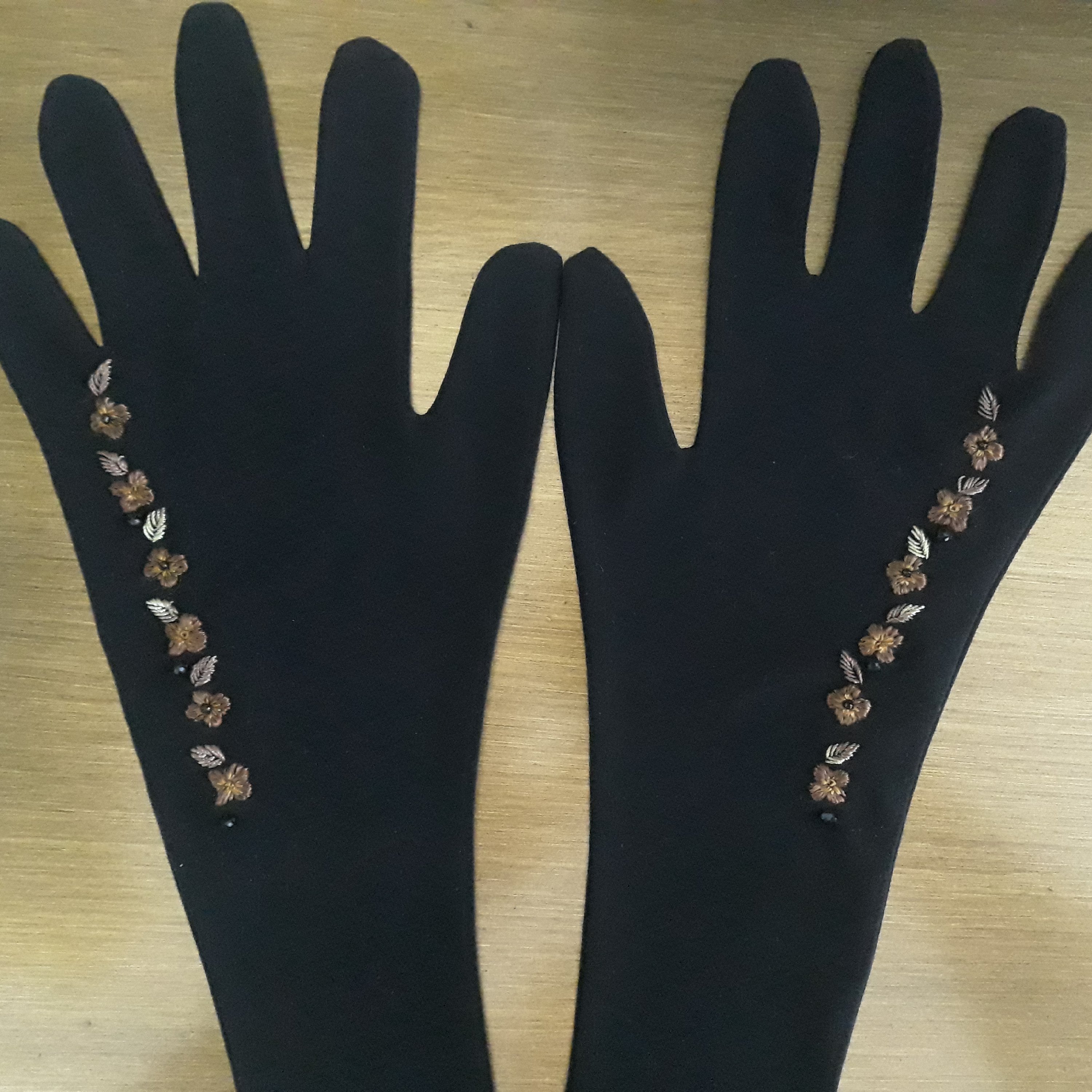 دستکش ریون ابریشم دوزی 1