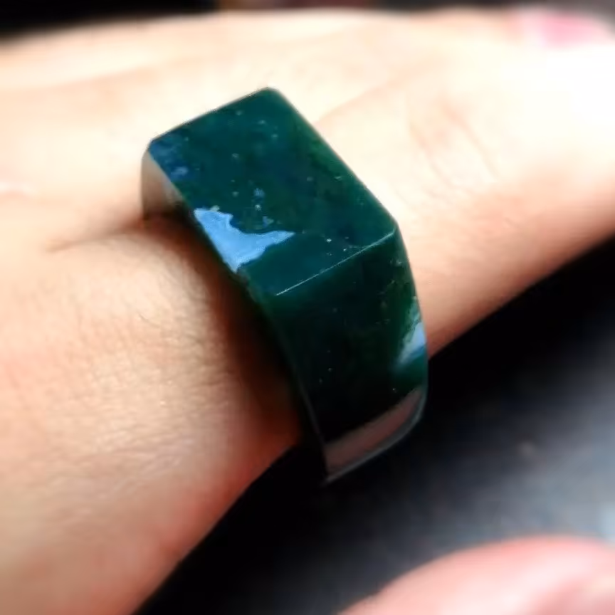 انگشتر تمام سنگ ( حلقه سنگی) از سنگ معدنی و درجه یک با قیمت تولیدی