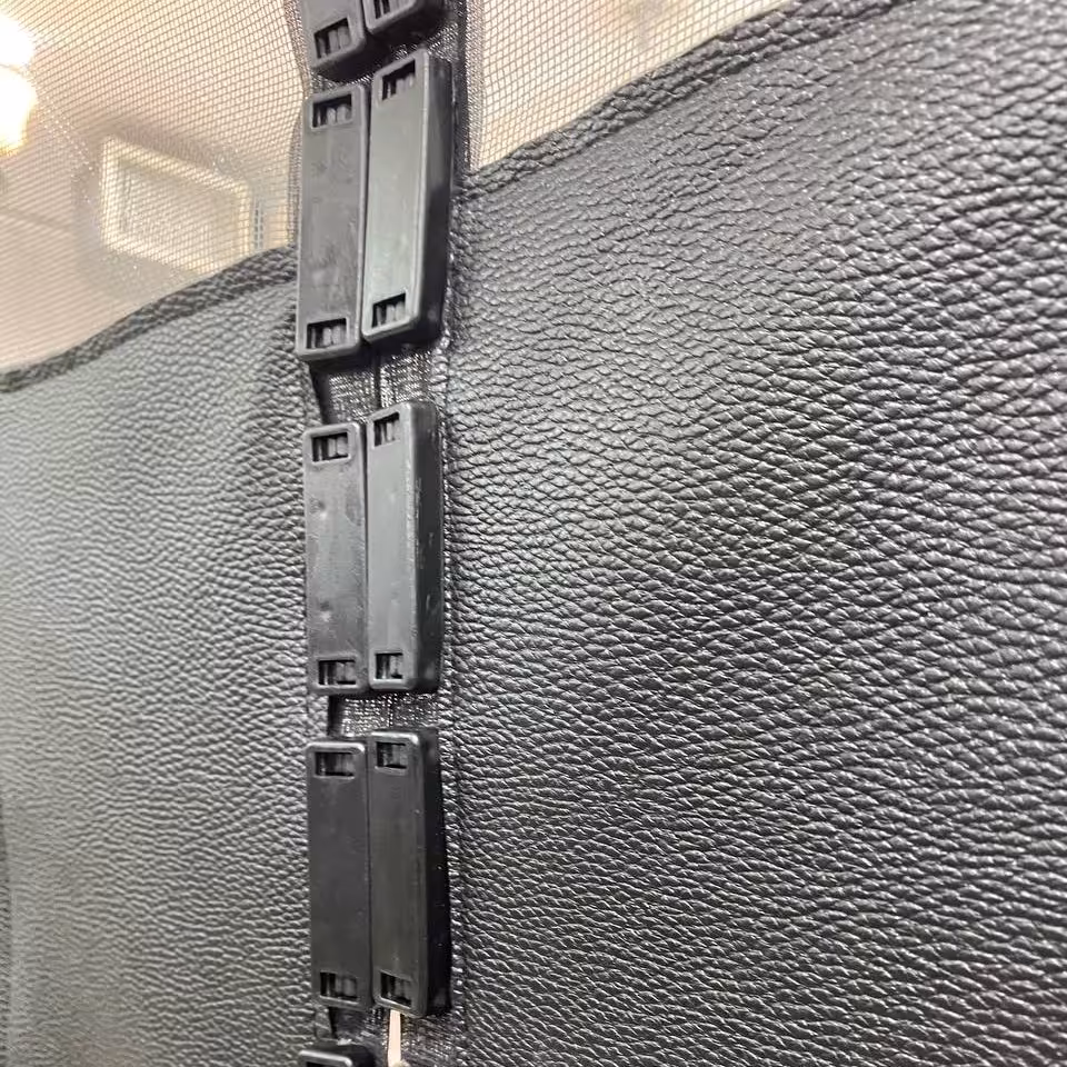 پرده مغناطیسی توری سایز ( 220 در 220 ) آهنربا دوبل