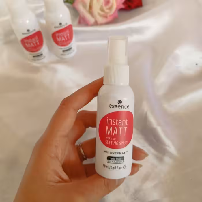 اسپری فیکس(اسنس) رومانتیک کویین فیکساتور(تثبیت کننده آرایش صورت)