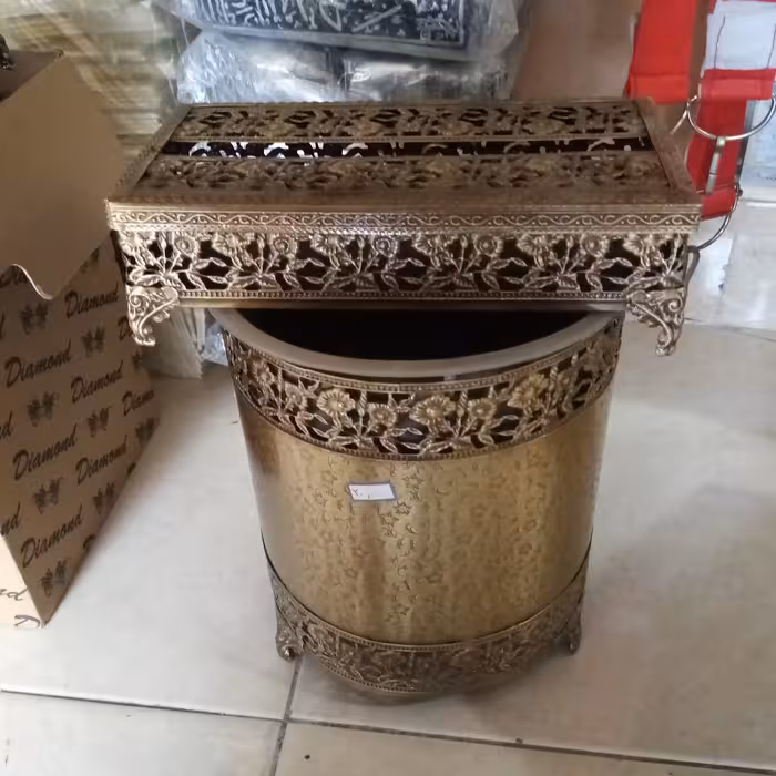 ست جعبه دستمال کاغذی و سطل زباله کد 117