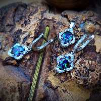 نیم ست نقره طرح جواهر با نگین الکساندریت هفت رنگ 