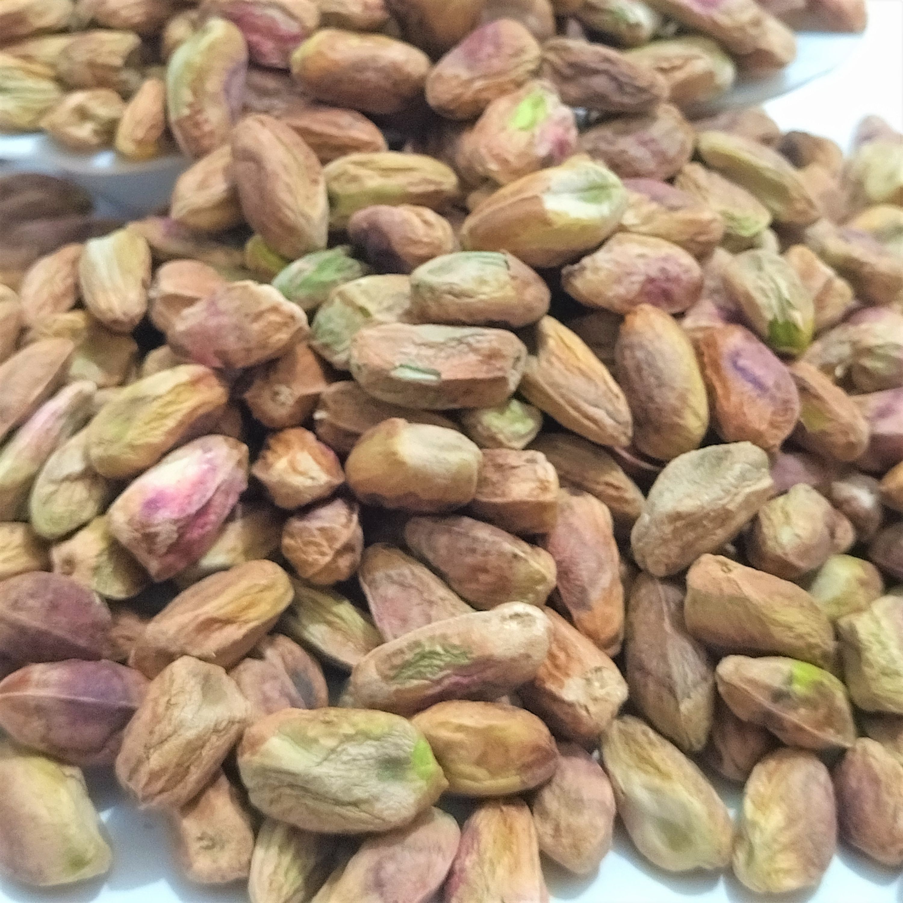 مغز پسته اکبری خام درجه 1 (500 گرم)