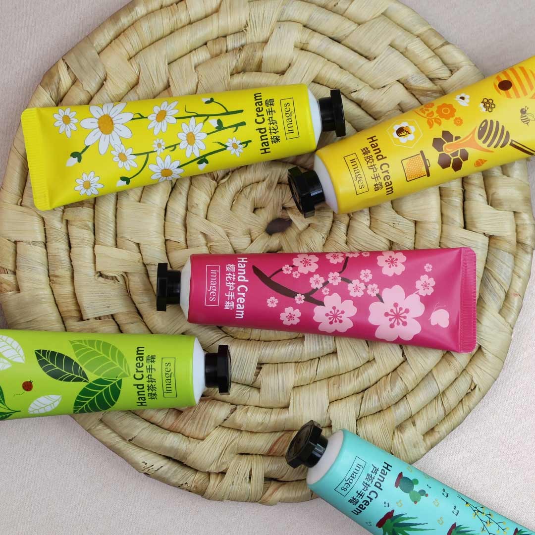 کرم مرطوب کننده و آبرسان تیوپی  مخصوص دست و پا و صورت 