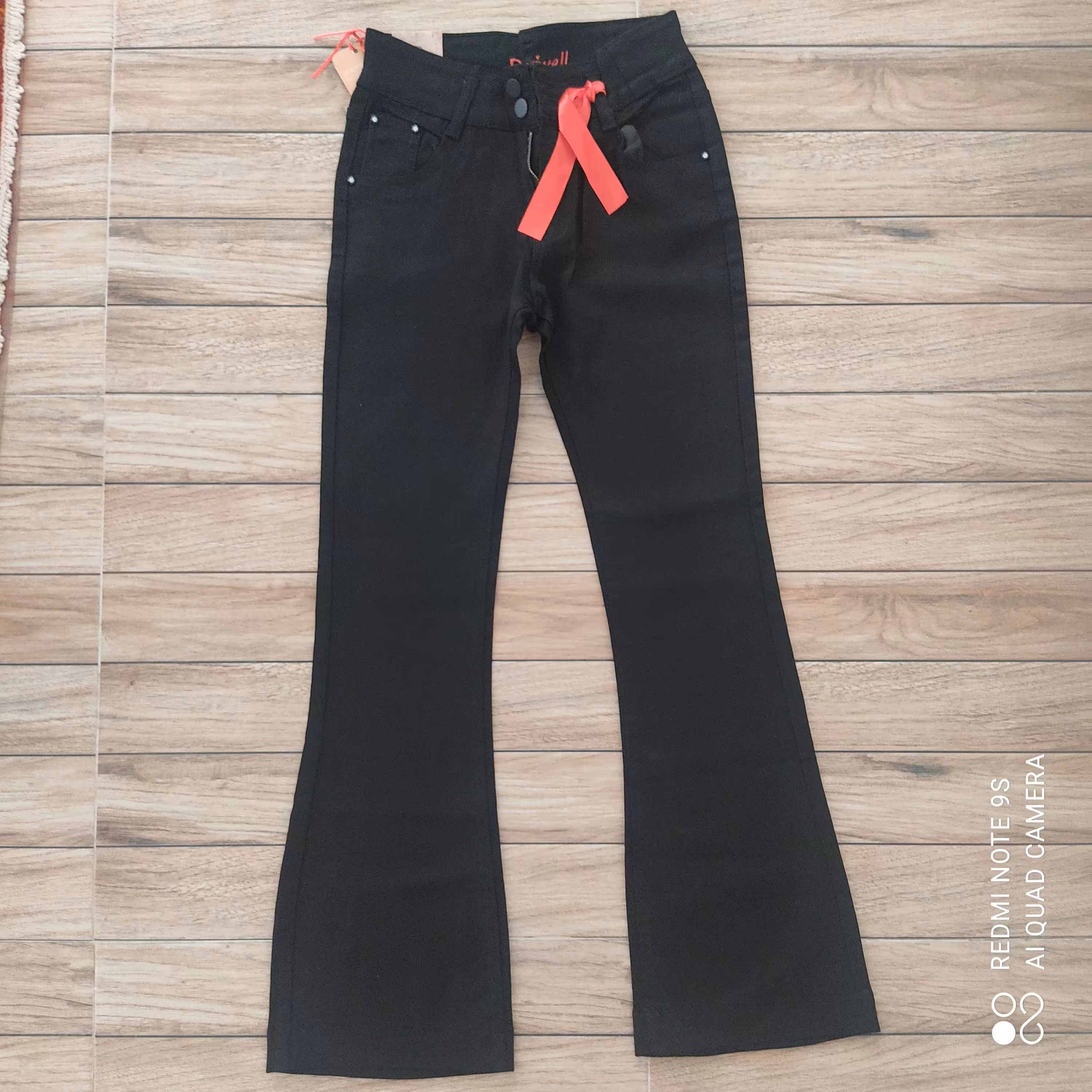 شلوار دخترانه مشکی جنس ترک کشی بسیار با کیفیت دمپا گشاد