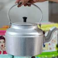 کتری روحی سفید آلمینیومی6لیتری روی ورق ضخیم سایز 36 برند معتبر مهتاب باکیفیت 