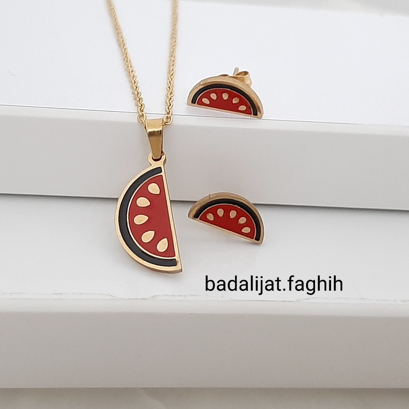 نیم ست یلدایی استیل رنگ ثابت و فوق العاده شیک کاملا رنگ ثابت 