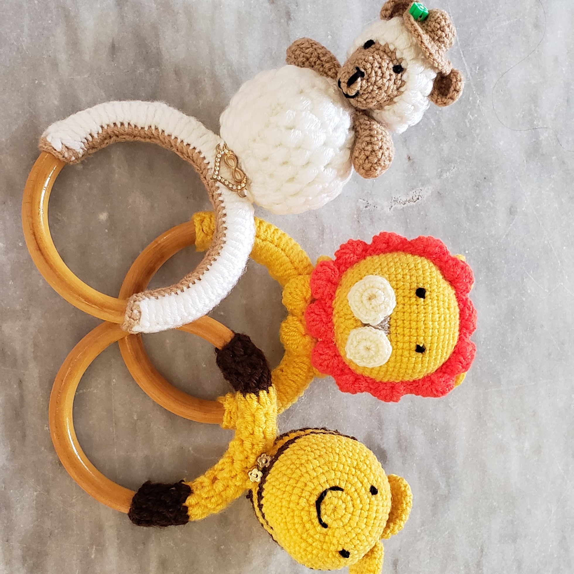 جغجغه ی کودک طرح ببعی بافته شده با نخ ترک و بهترین متریال