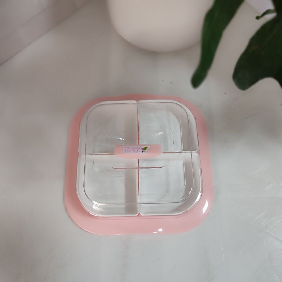 ظرف فریزری اردوخوری 4خانه محصول تاپکو دربدار باکیفیت شفاف مثل شیشه سبکتر ازشیشه 